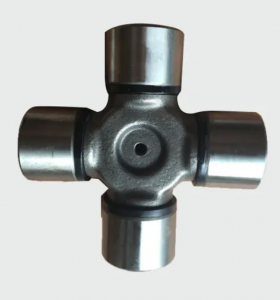 P60 Universal Joints Cross Joint for Sale Bearing Chassis Part Spare Applicable to SCAN Truck 1879541/1541072