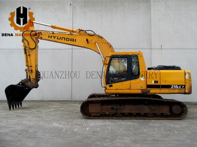 Precautions for construction of excavators in rainy season